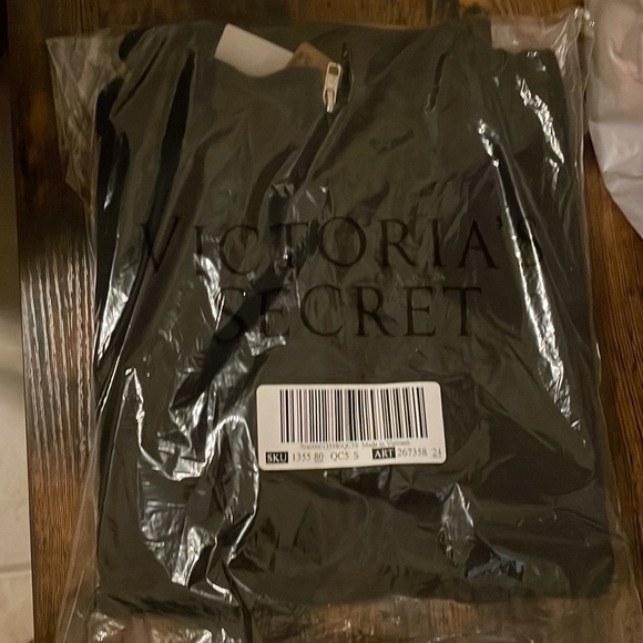 Vs premium fleece half zip hoodie size small color black - Picture 4 of 4